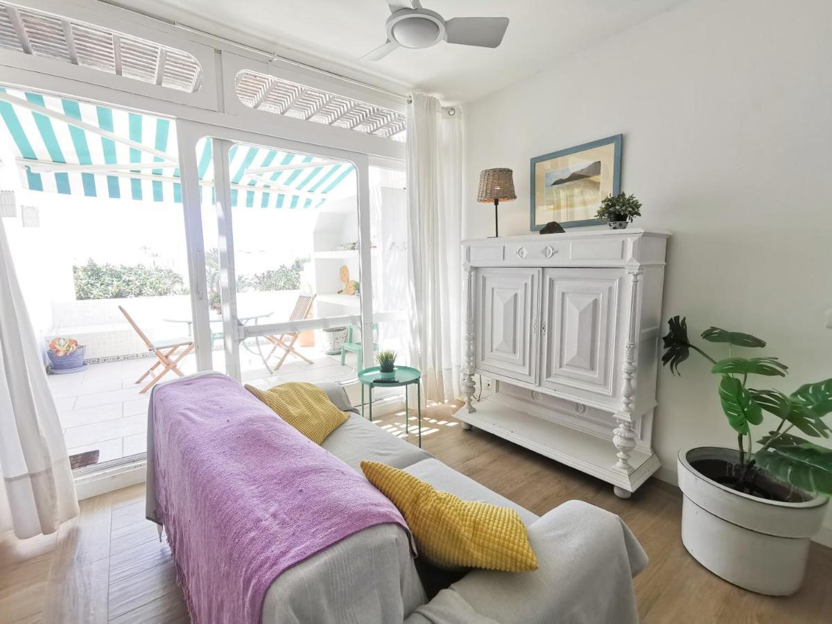 Charlie'S Apartment Los Molinos Коста-Тегисе Экстерьер фото